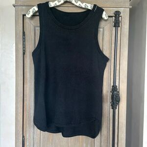 Kit and Ace long black tank top athletic top size medium